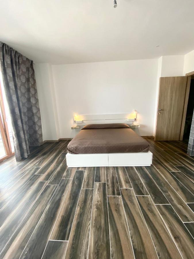 Manfredi Sea Room Вьесте Экстерьер фото