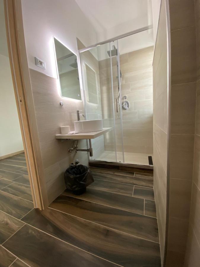 Manfredi Sea Room Вьесте Экстерьер фото