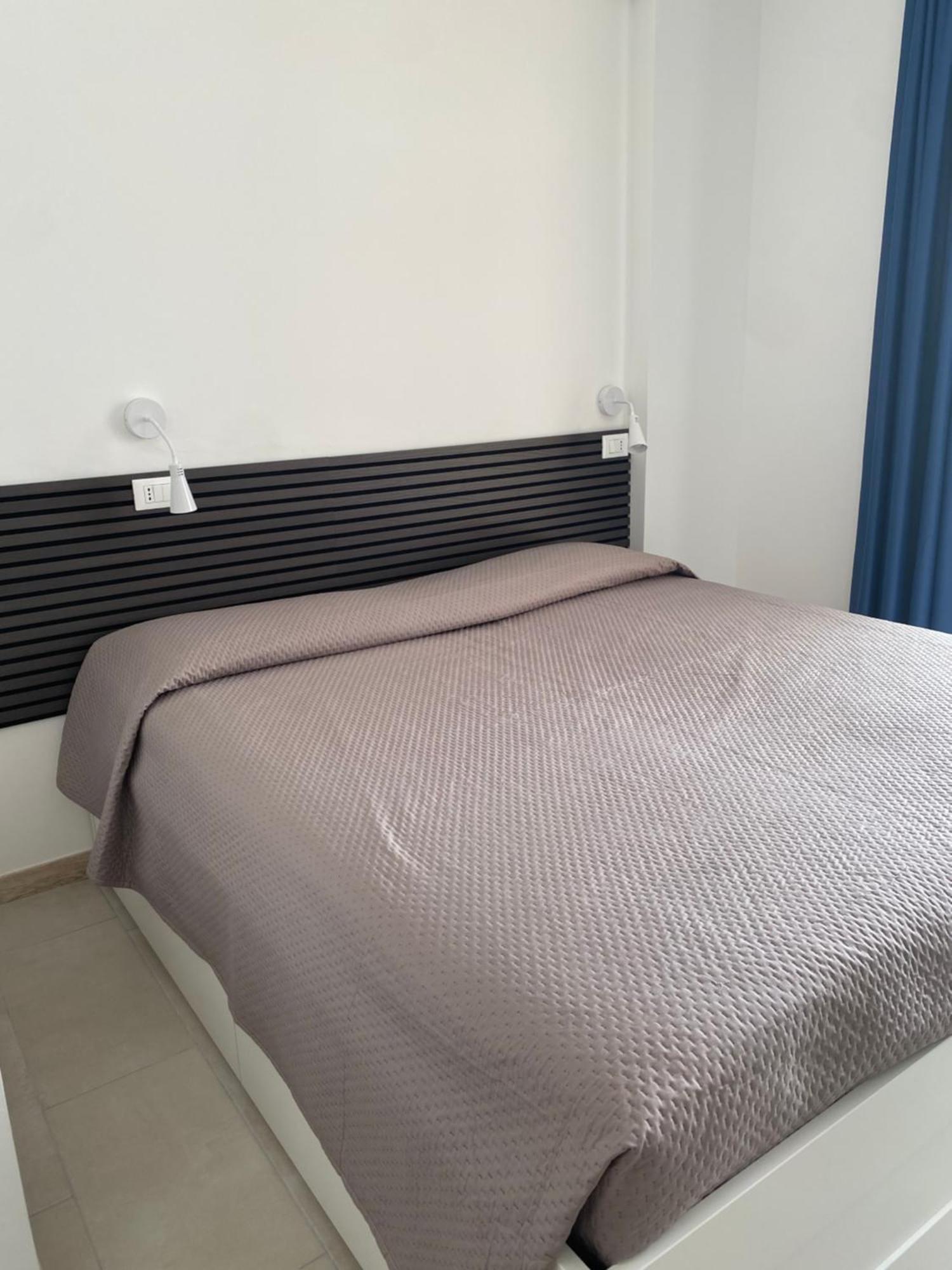 Manfredi Sea Room Вьесте Экстерьер фото
